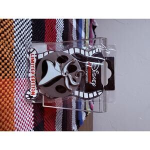 Disney DSSH Zero Nightmare Before Christmas Dog Collar Tag LE 400 Pin NOS